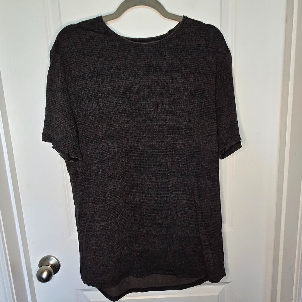 Lululemon Short Sleeve Tee - 10/12 Heathered Black